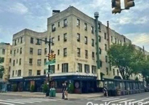 $259,000 | 21-78 35th Street, Unit 5F | Astoria