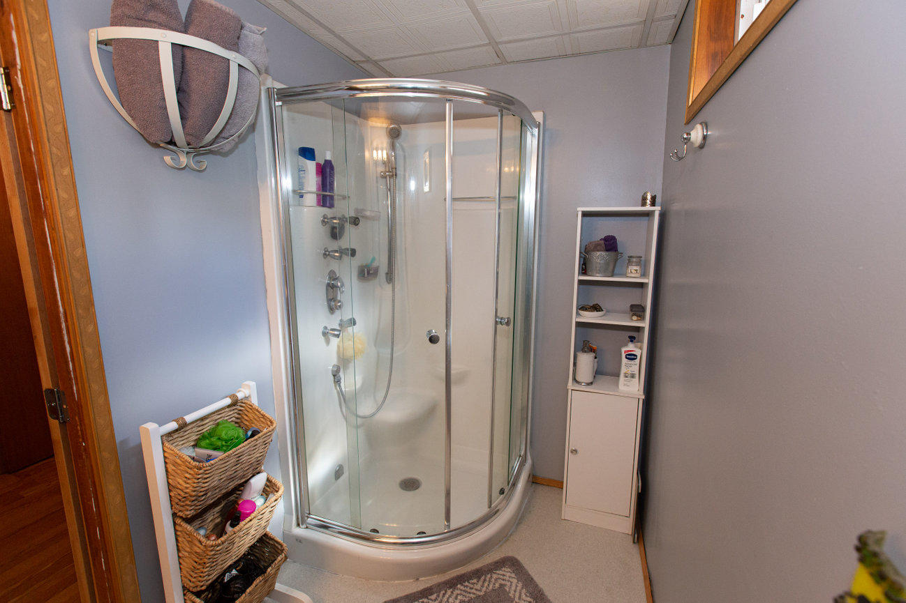 27 Beach Road Windham, ME 04062 - Photo 28 of 31 27 Beach 29