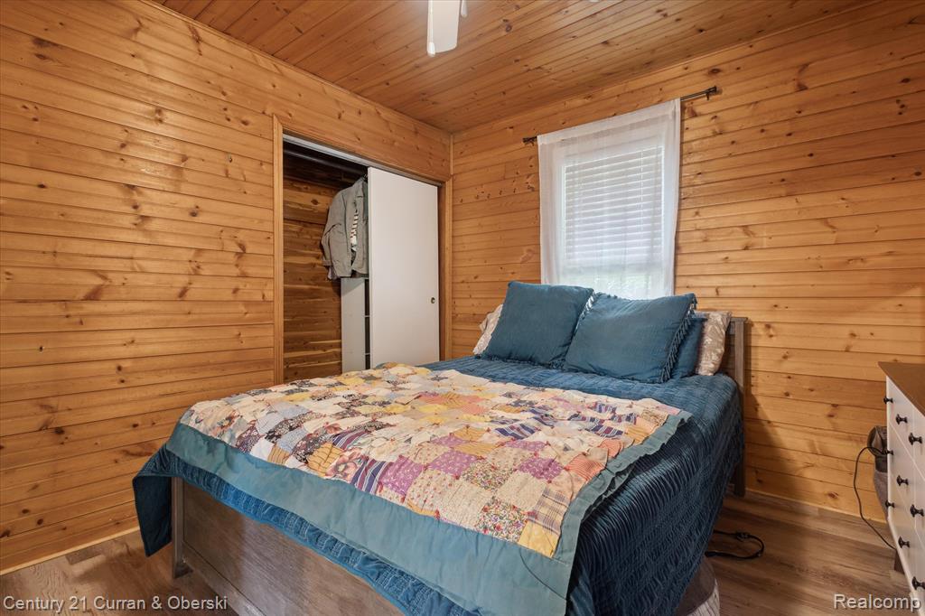 7840 Forest Beach Road Watervliet, MI 49098 - Photo 19 of 44 Gallery Image 19