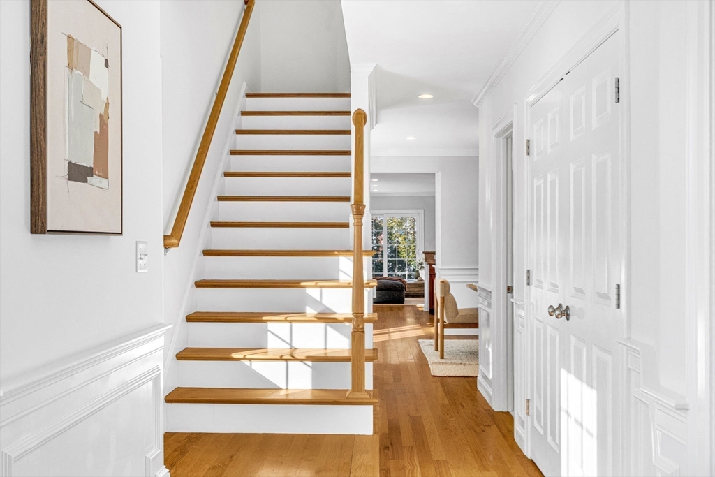 385 Hillside Avenue, Unit 385 Needham, MA 02494 - Photo 14 of 37