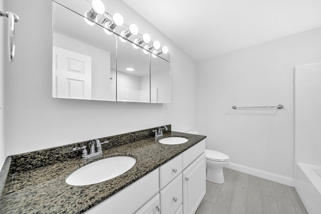 385 Hillside Avenue, Unit 385 Needham, MA 02494 - Photo 24 of 37