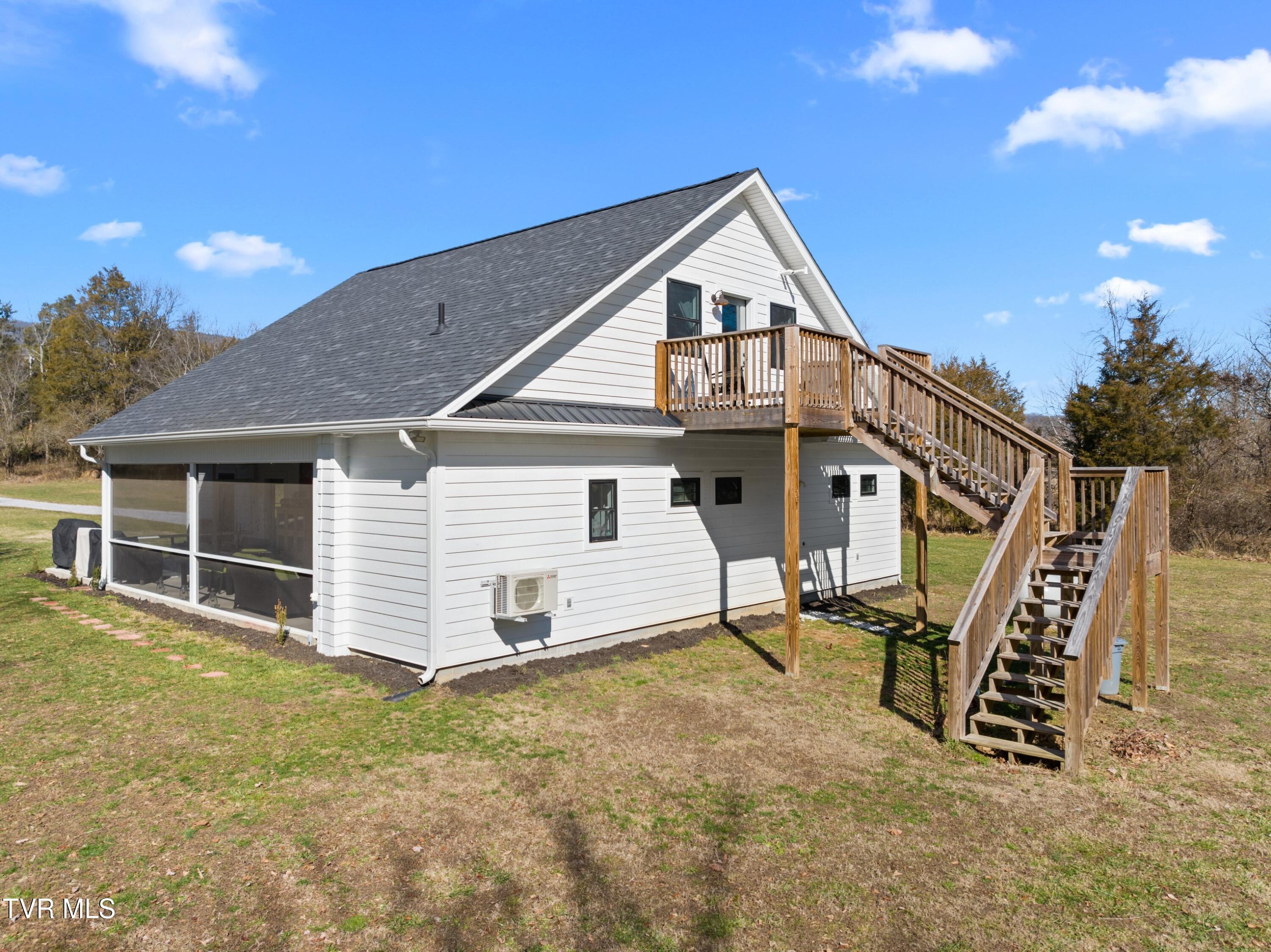 1358 Cherry Street Rutledge, TN 37861 - Photo 27 of 48 XJI_20240201131338_0440_D.jpg-SMALL