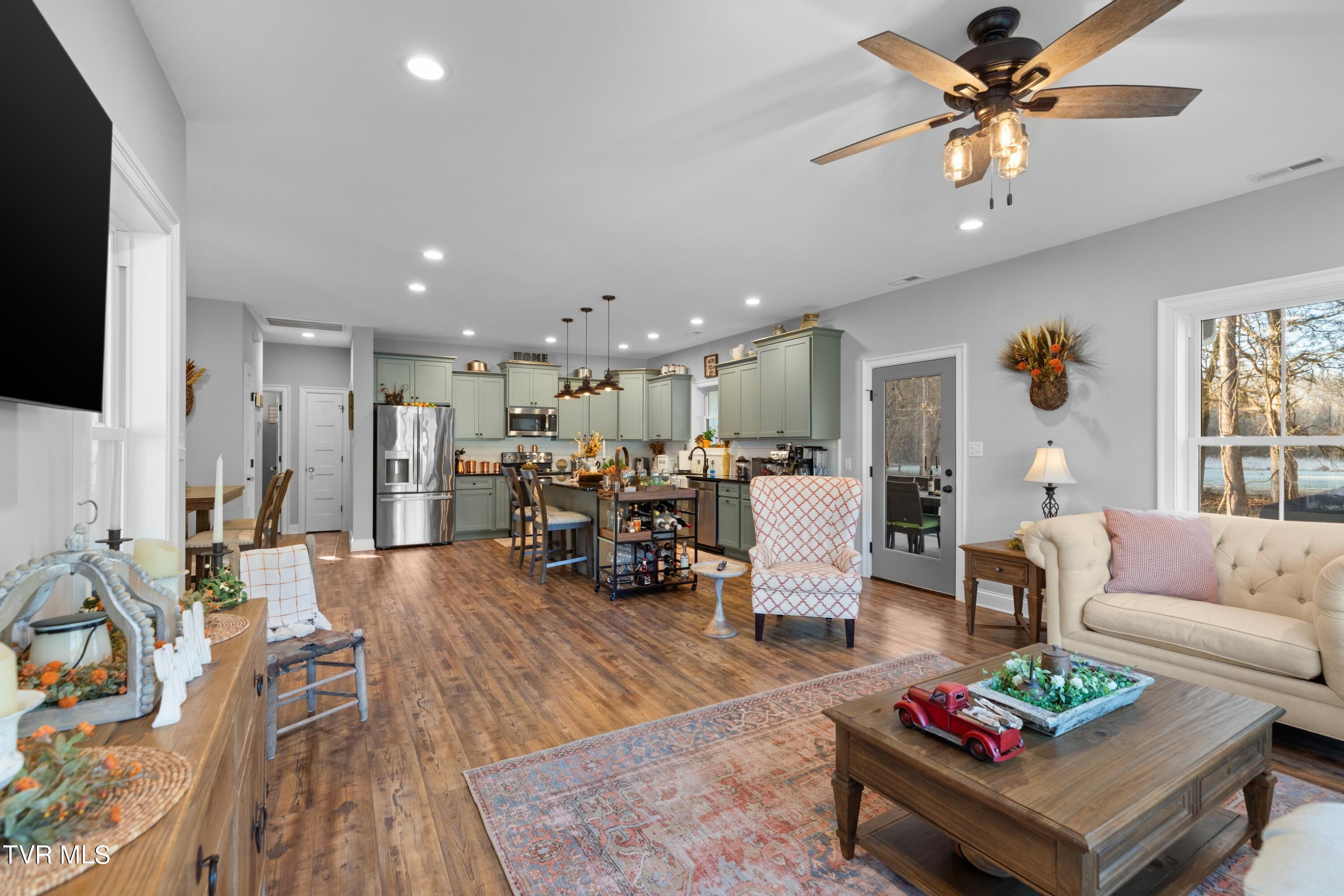 1358 Cherry Street Rutledge, TN 37861 - Photo 6 of 48 DL5A9035.jpg-SMALL