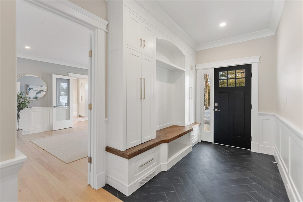 21 Balfour Street Lexington, MA 02421 - Photo 14 of 35