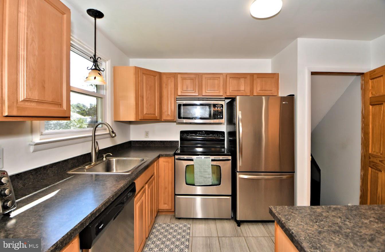 1331 Partridge Road Abington, PA 19001 - Photo 12 of 42 Gallery Image 12