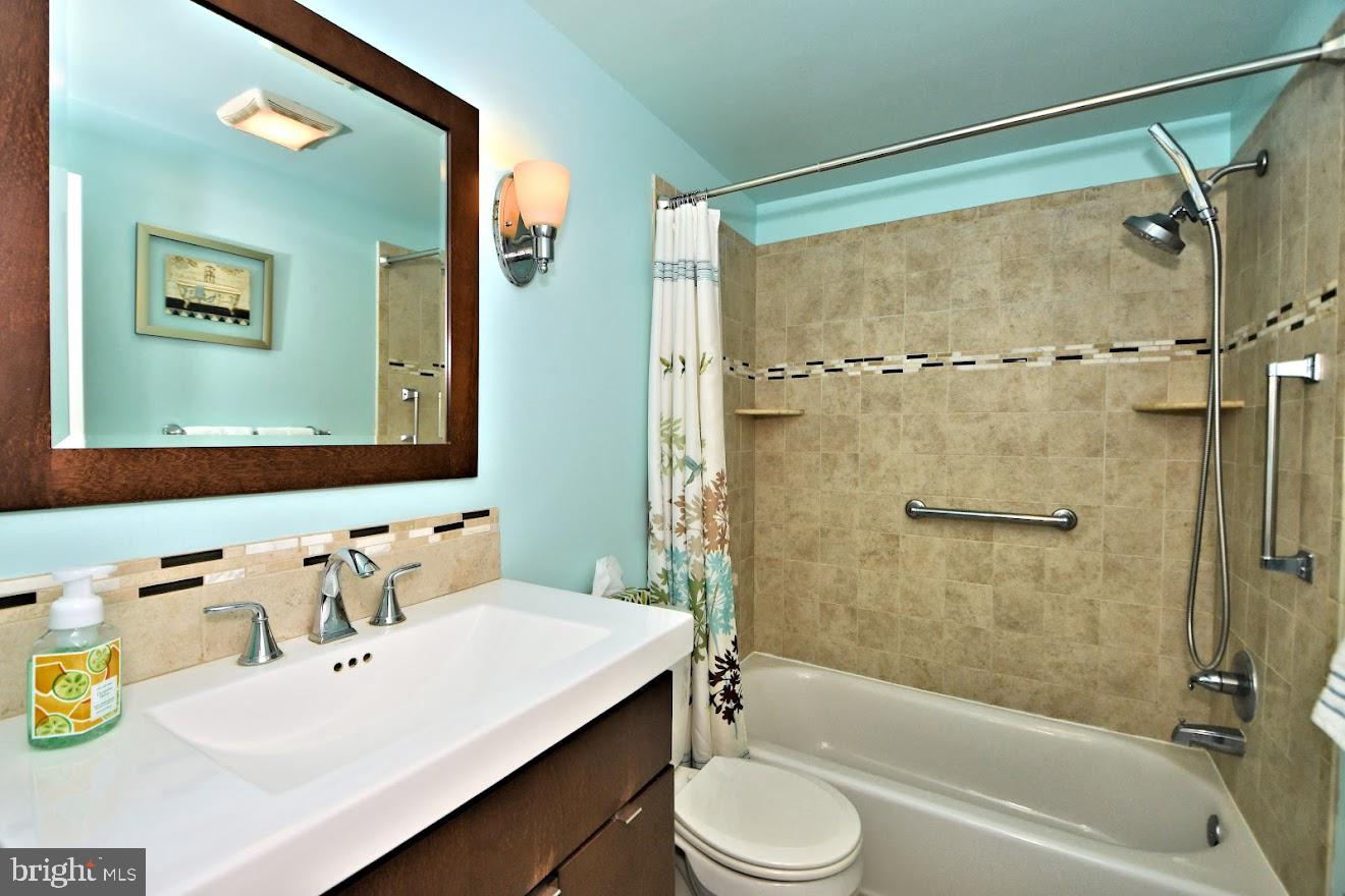 1331 Partridge Road Abington, PA 19001 - Photo 23 of 42 Gallery Image 23