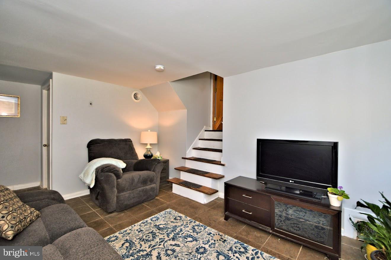 1331 Partridge Road Abington, PA 19001 - Photo 24 of 42 Gallery Image 24