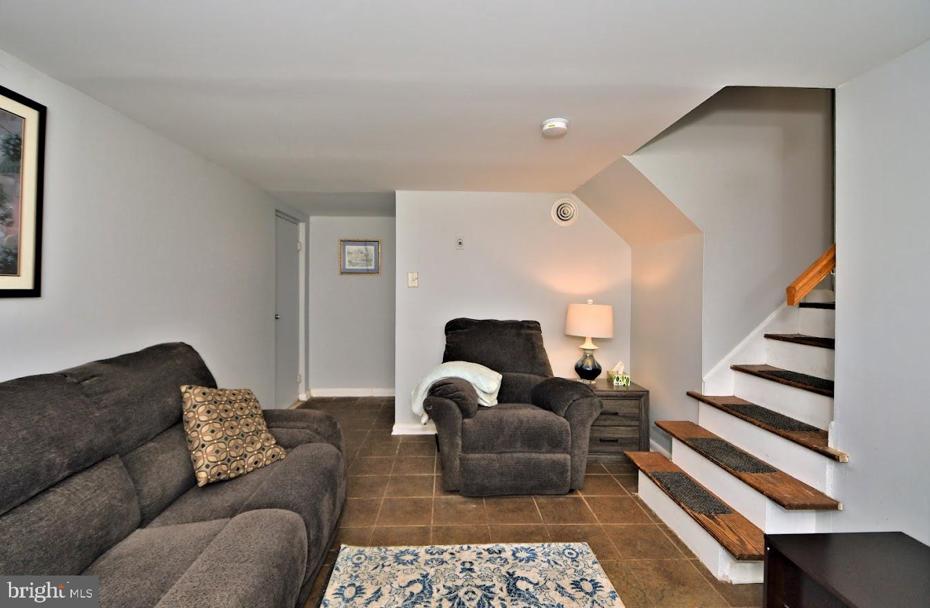 1331 Partridge Road Abington, PA 19001 - Photo 25 of 42 Gallery Image 25