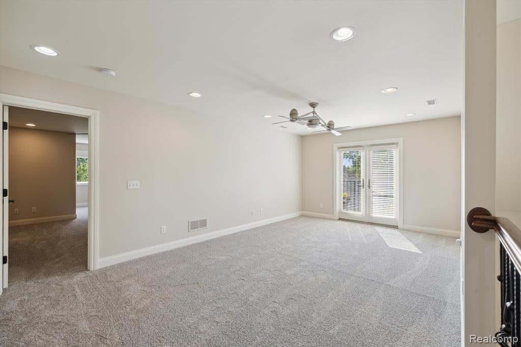 10205 Fenton Road Fenton, MI 48430 - Photo 41 of 96