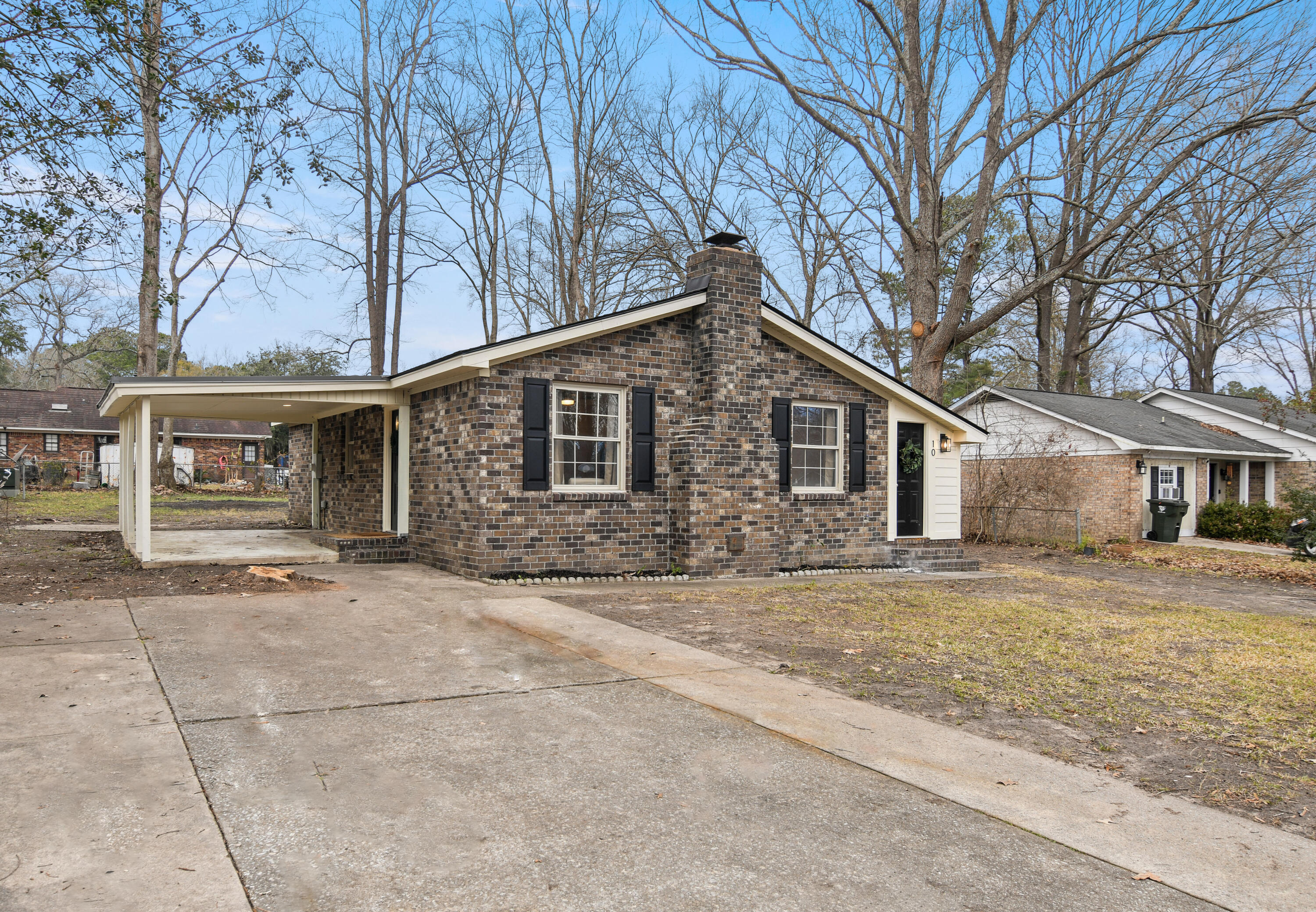 10 Teaneck Road Goose Creek, SC 29445 - Photo 21 of 26 1 Front Driveway View