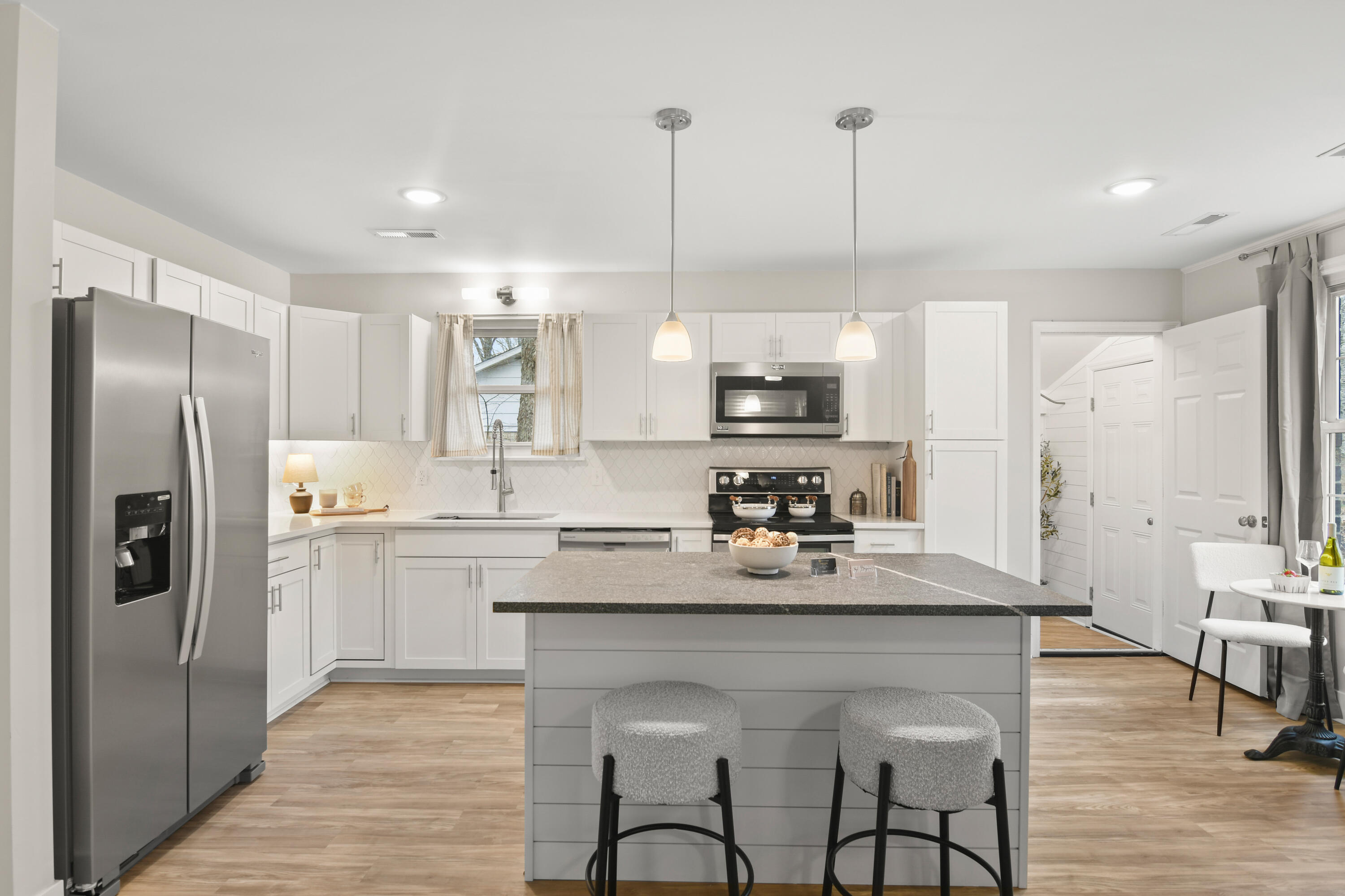 10 Teaneck Road Goose Creek, SC 29445 - Photo 4 of 26 8 Kitchen Wide View