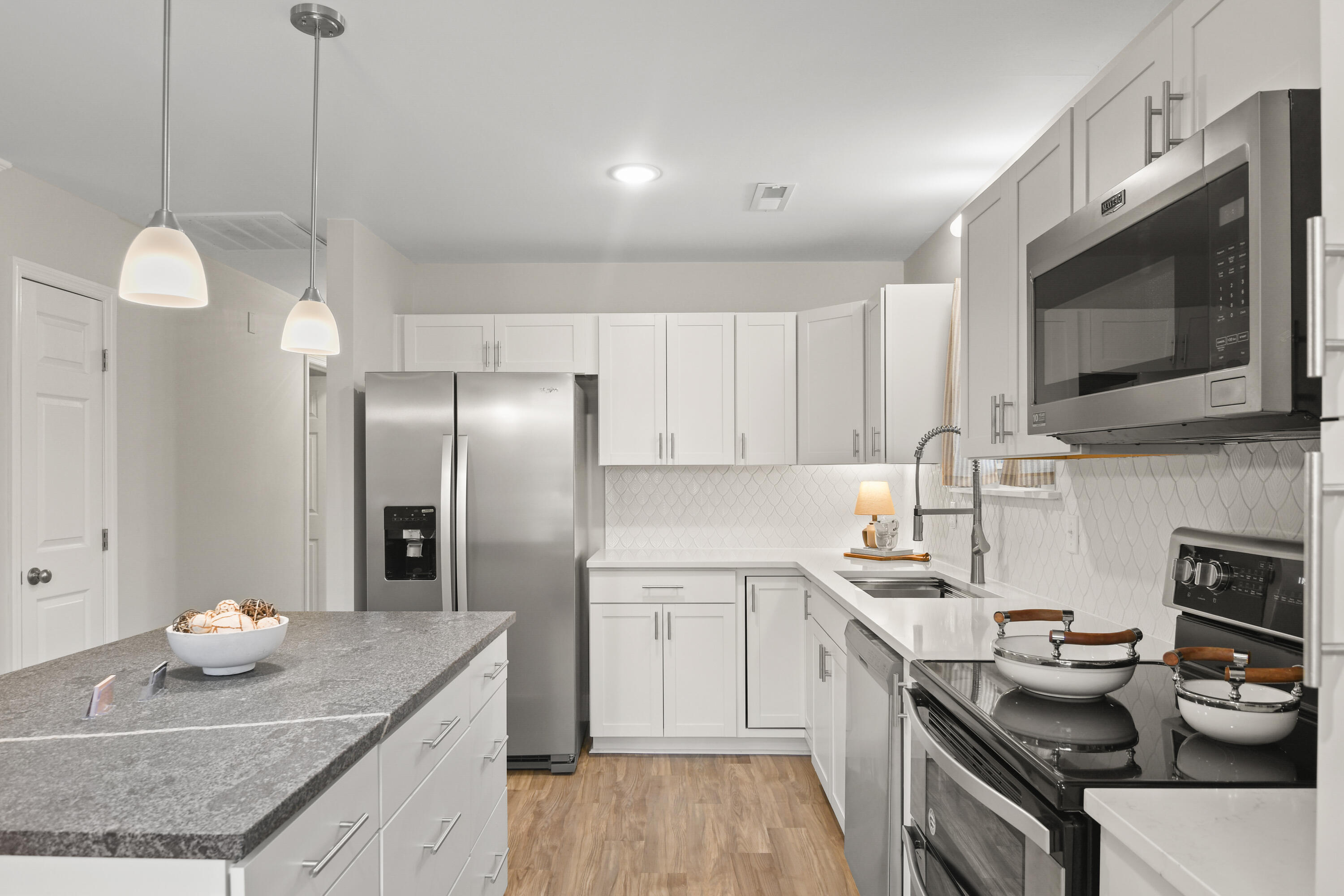 10 Teaneck Road Goose Creek, SC 29445 - Photo 8 of 26 11 Kitchen 3