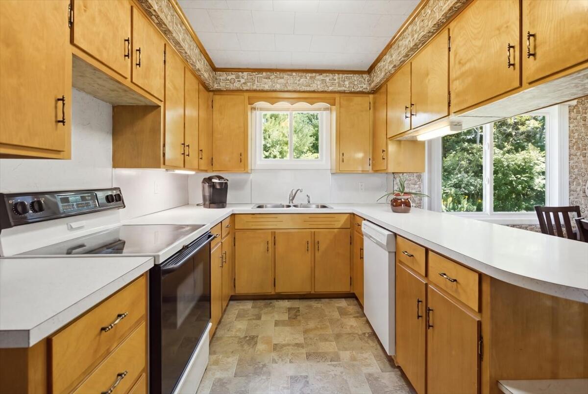 639 Bangor Road Benton, ME 04901 - Photo 6 of 33 12-02_Kitchen 05