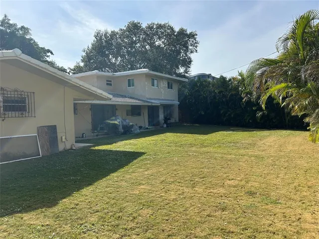 $3,500,000 | 525 Northeast 58th Street, Miami, FL 33137