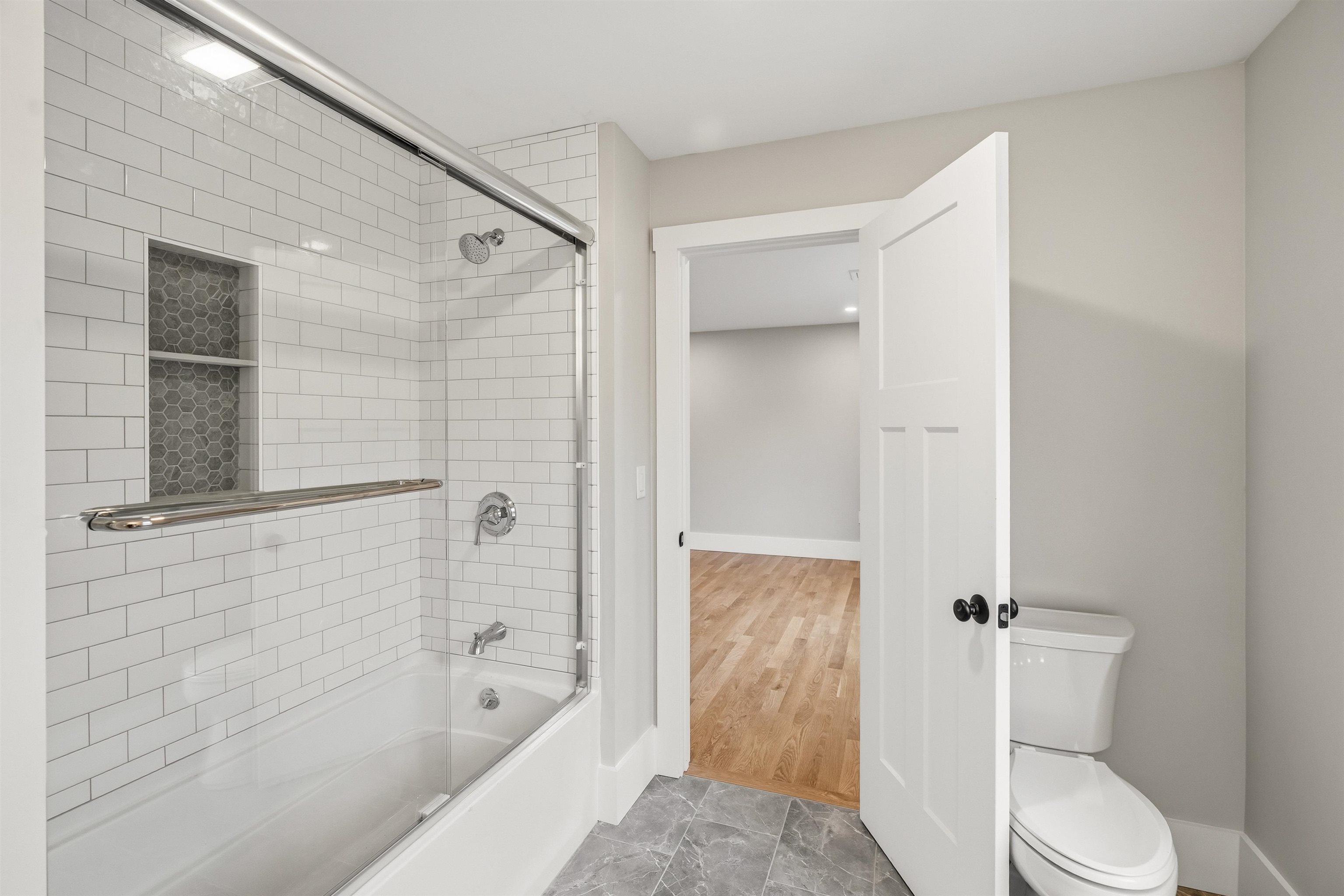 42 Canterbury Road Pelham, NH 03076 - Photo 21 of 30 Gallery Image 21