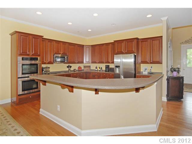 537 Quicksilver Trail, Unit 30 Fort Mill, SC 29708 - Photo 5 of 16