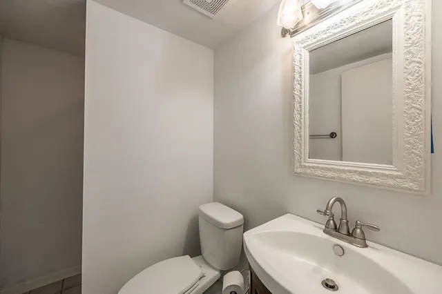 $205,000 | 1868 Fieldcrest Drive, Lawrenceburg, IN 47025