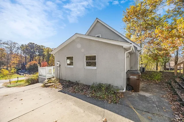 $205,000 | 1868 Fieldcrest Drive, Lawrenceburg, IN 47025