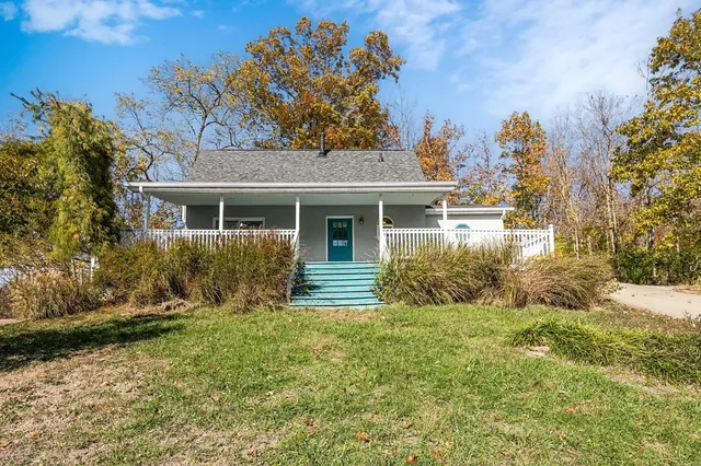 $205,000 | 1868 Fieldcrest Drive, Lawrenceburg, IN 47025