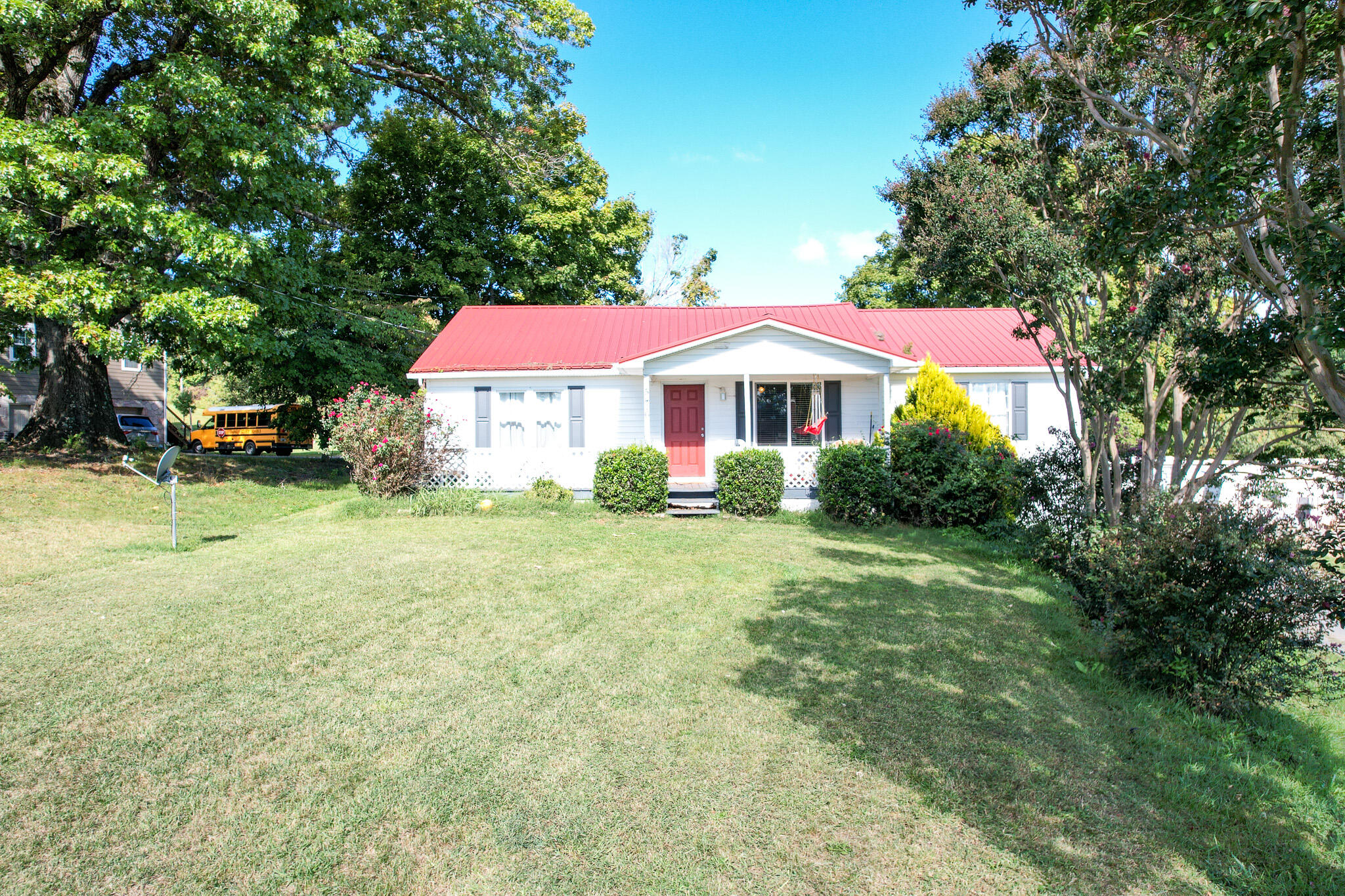 5416 Lakeshore Drive Bean Station, TN 37708 - Photo 2 of 49 DJI_0011