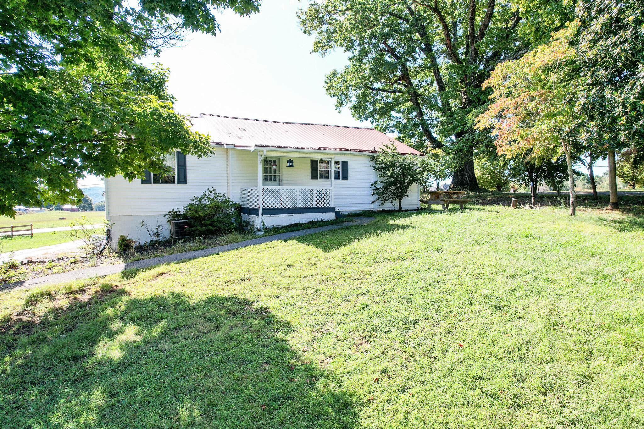 5416 Lakeshore Drive Bean Station, TN 37708 - Photo 34 of 49 DJI_0986