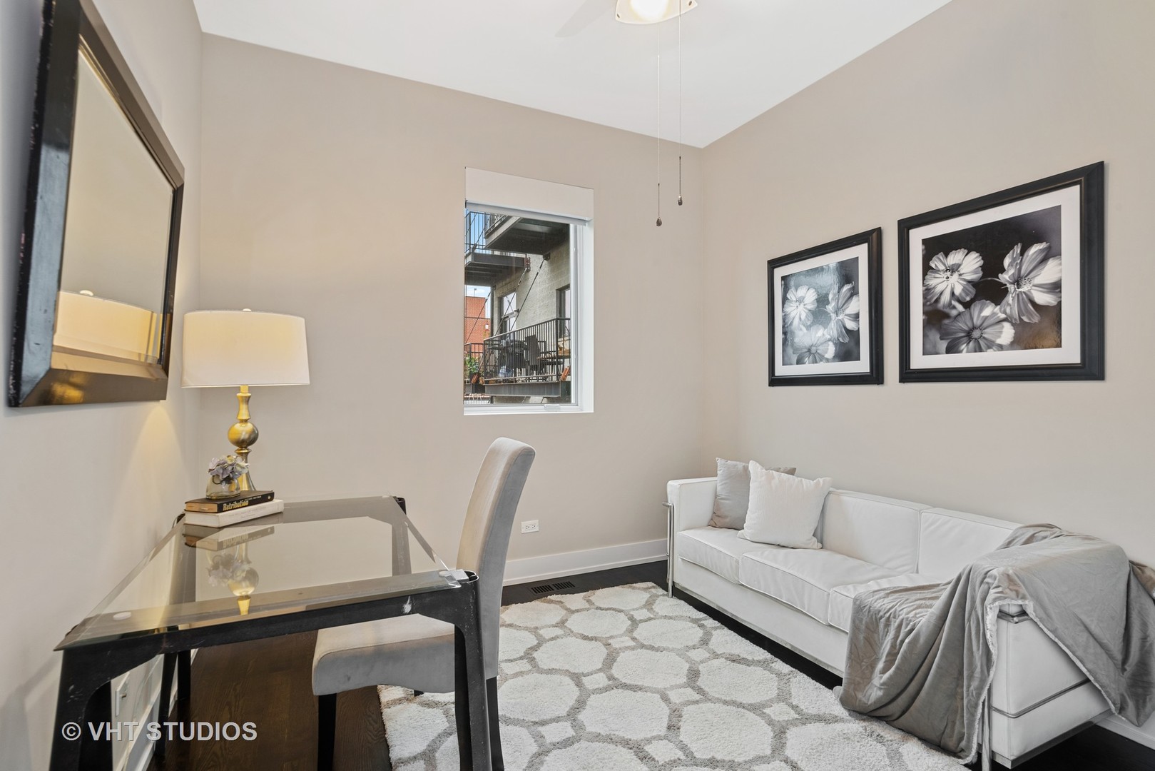 2011 North Albany Avenue, Unit 2000 Chicago, IL 60647 - Photo 20 of 34