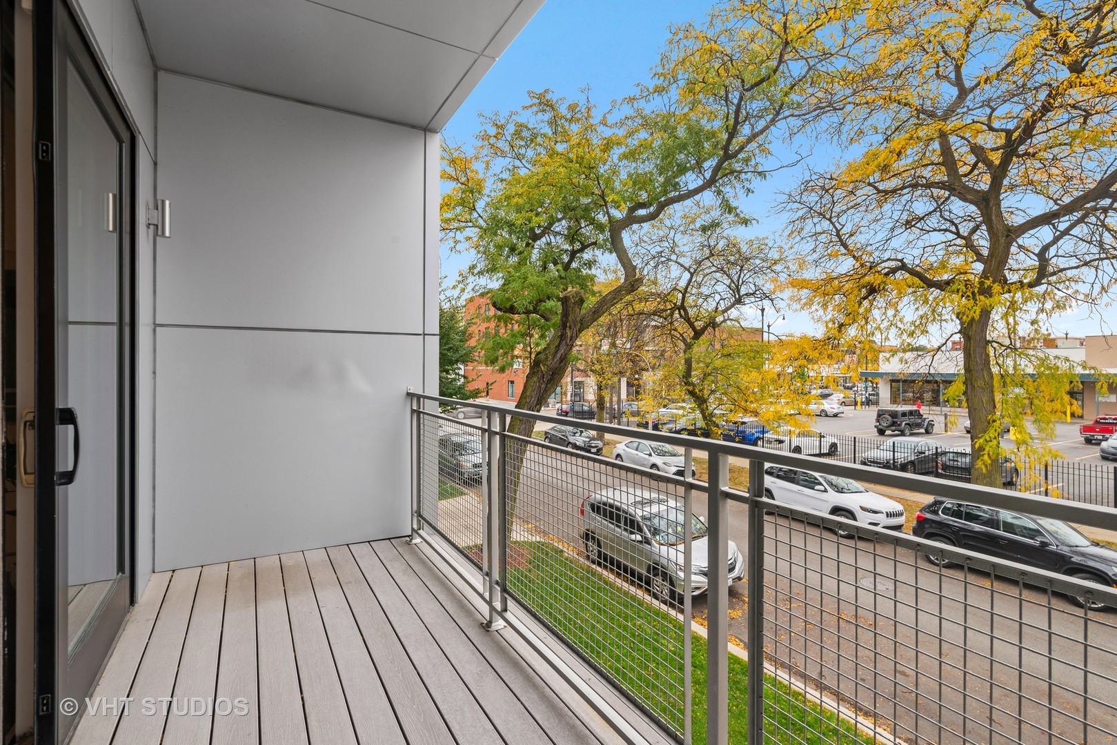 2011 North Albany Avenue, Unit 2000 Chicago, IL 60647 - Photo 25 of 34