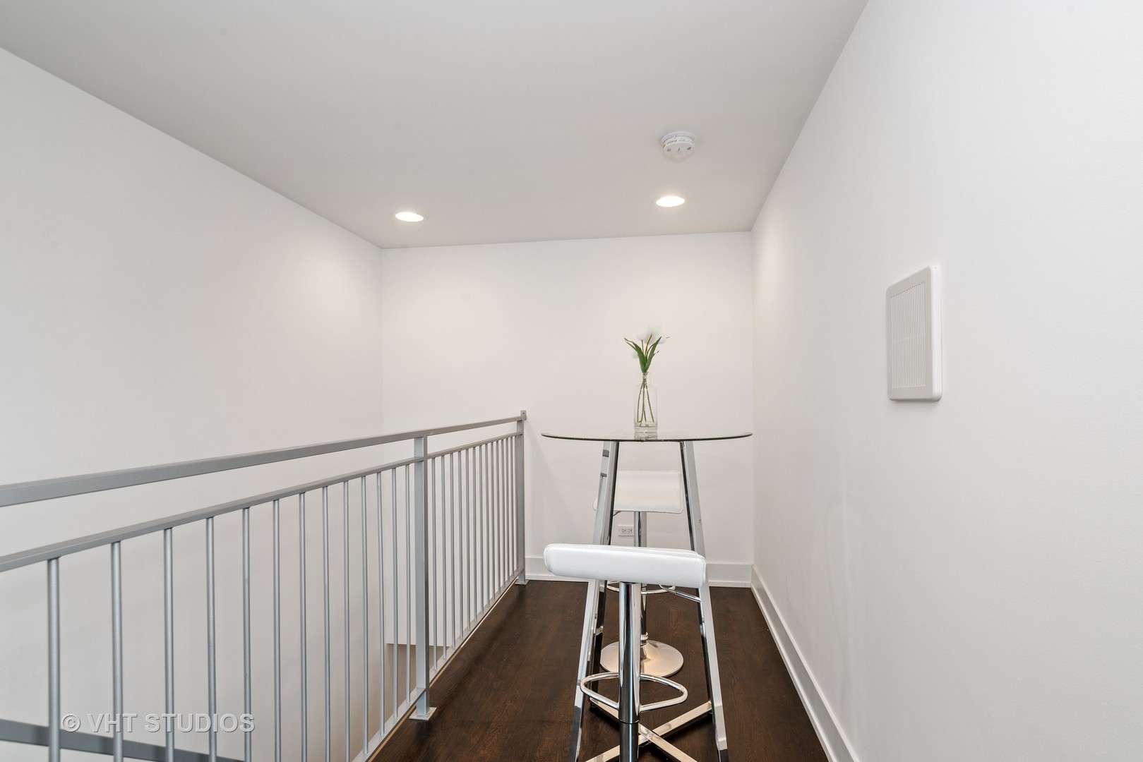 2011 North Albany Avenue, Unit 2000 Chicago, IL 60647 - Photo 28 of 34