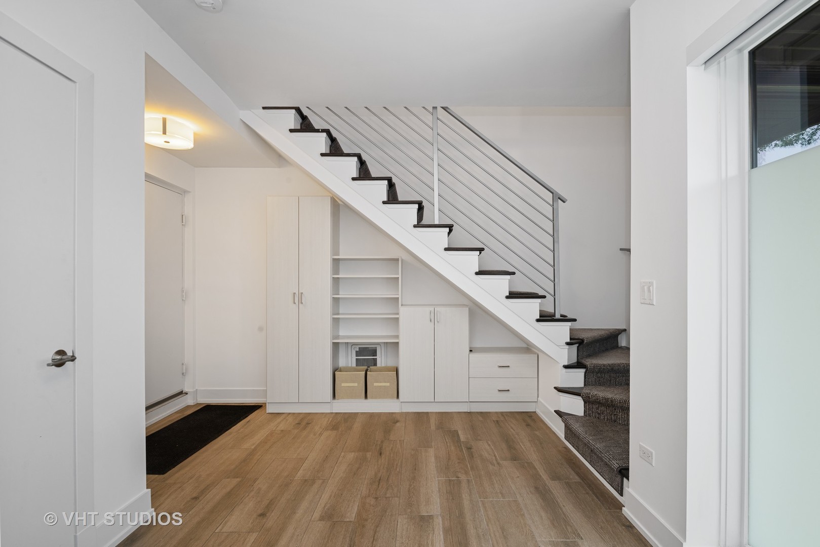 2011 North Albany Avenue, Unit 2000 Chicago, IL 60647 - Photo 4 of 34