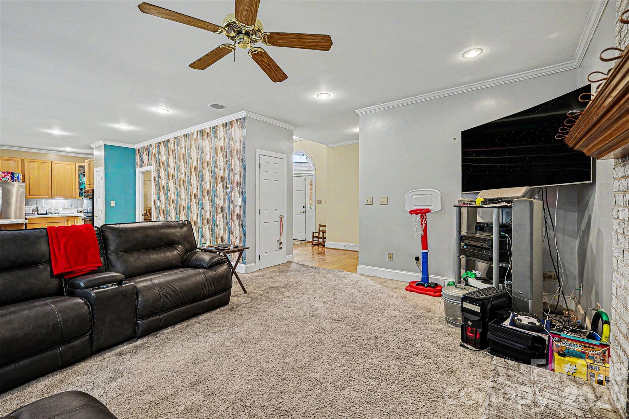 648 Landsdowne Court Fort Mill, SC 29708 - Photo 8 of 46