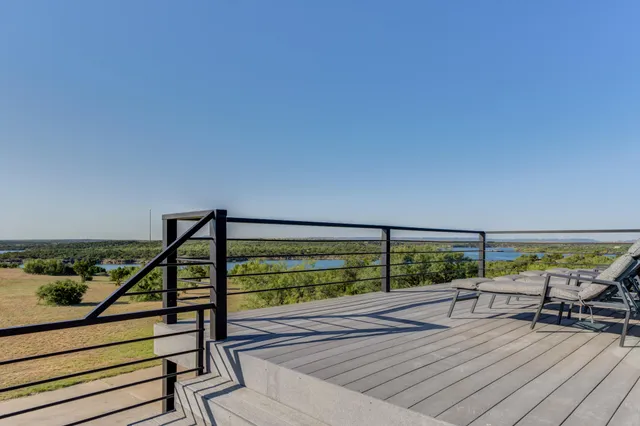 $998,500 | 46 Bonita Vista Drive, Justiceburg, TX 79330