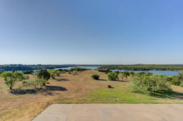 $998,500 | 46 Bonita Vista Drive, Justiceburg, TX 79330