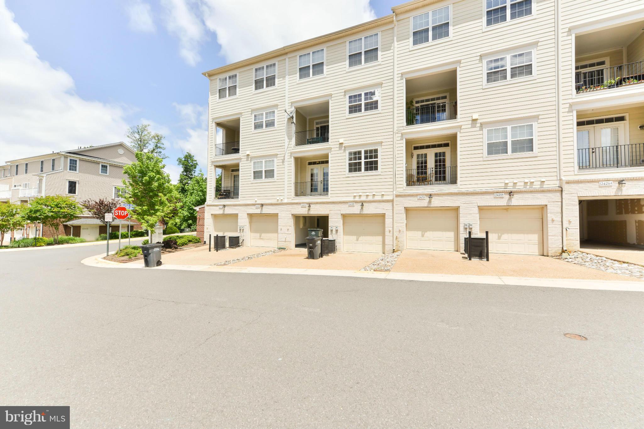 12430 Liberty Bridge Road, Unit A Fairfax, VA 22033 - Photo 26 of 29 Exterior (Rear)