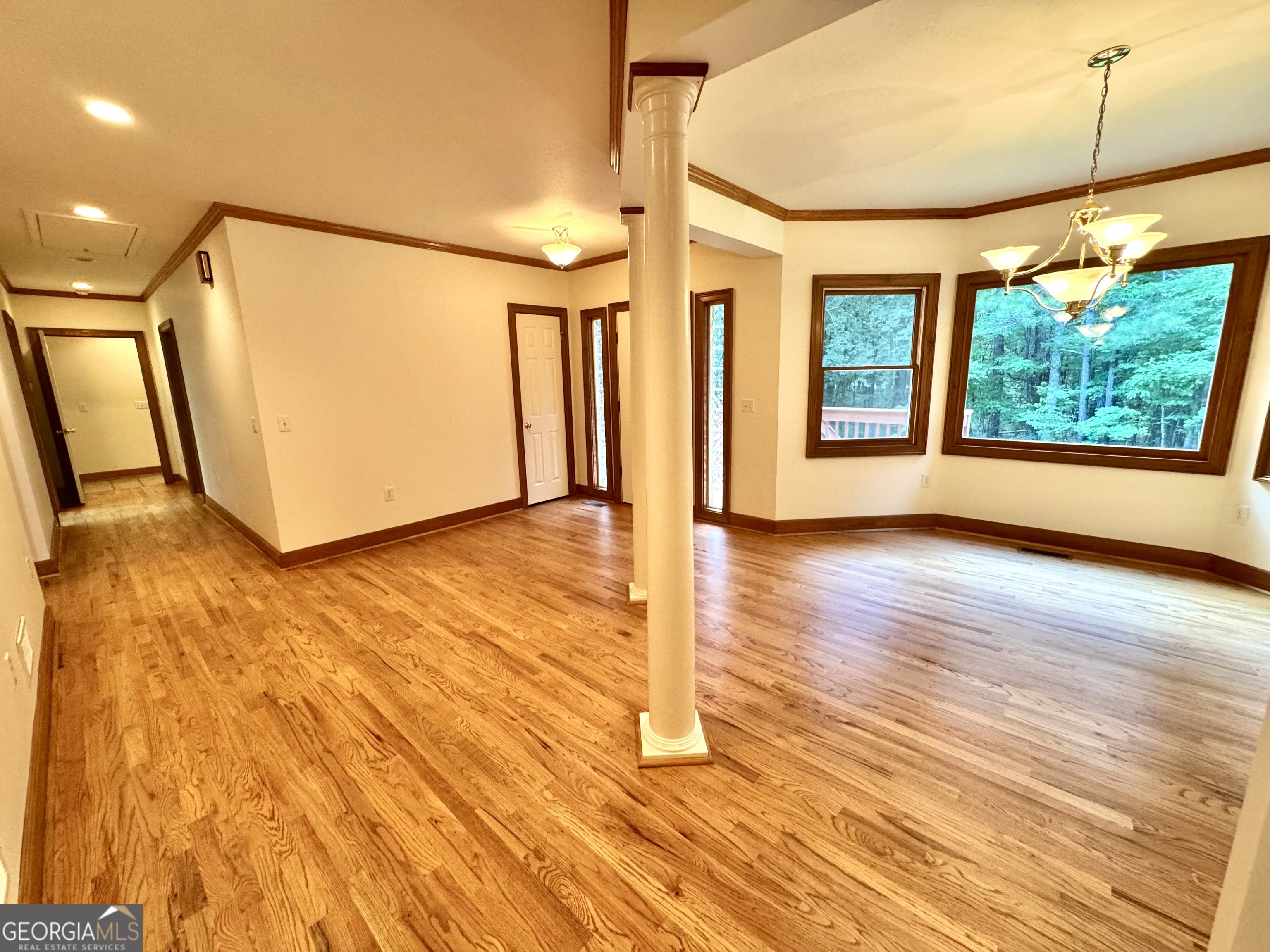 1310 Deerwood Drive Rutledge, GA 30663 - Photo 25 of 57 Dining/Foyer