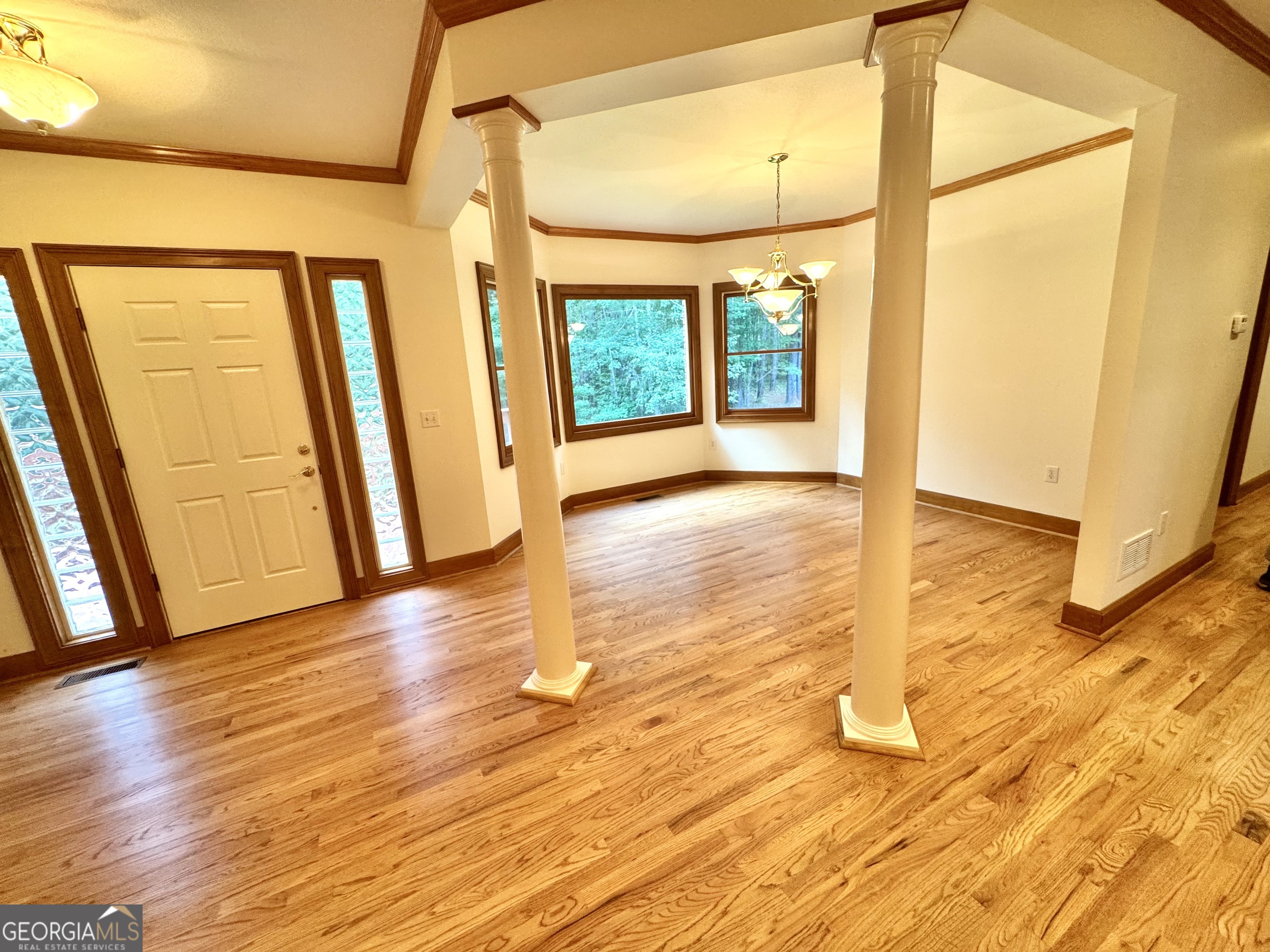 1310 Deerwood Drive Rutledge, GA 30663 - Photo 26 of 57 Dining/Foyer