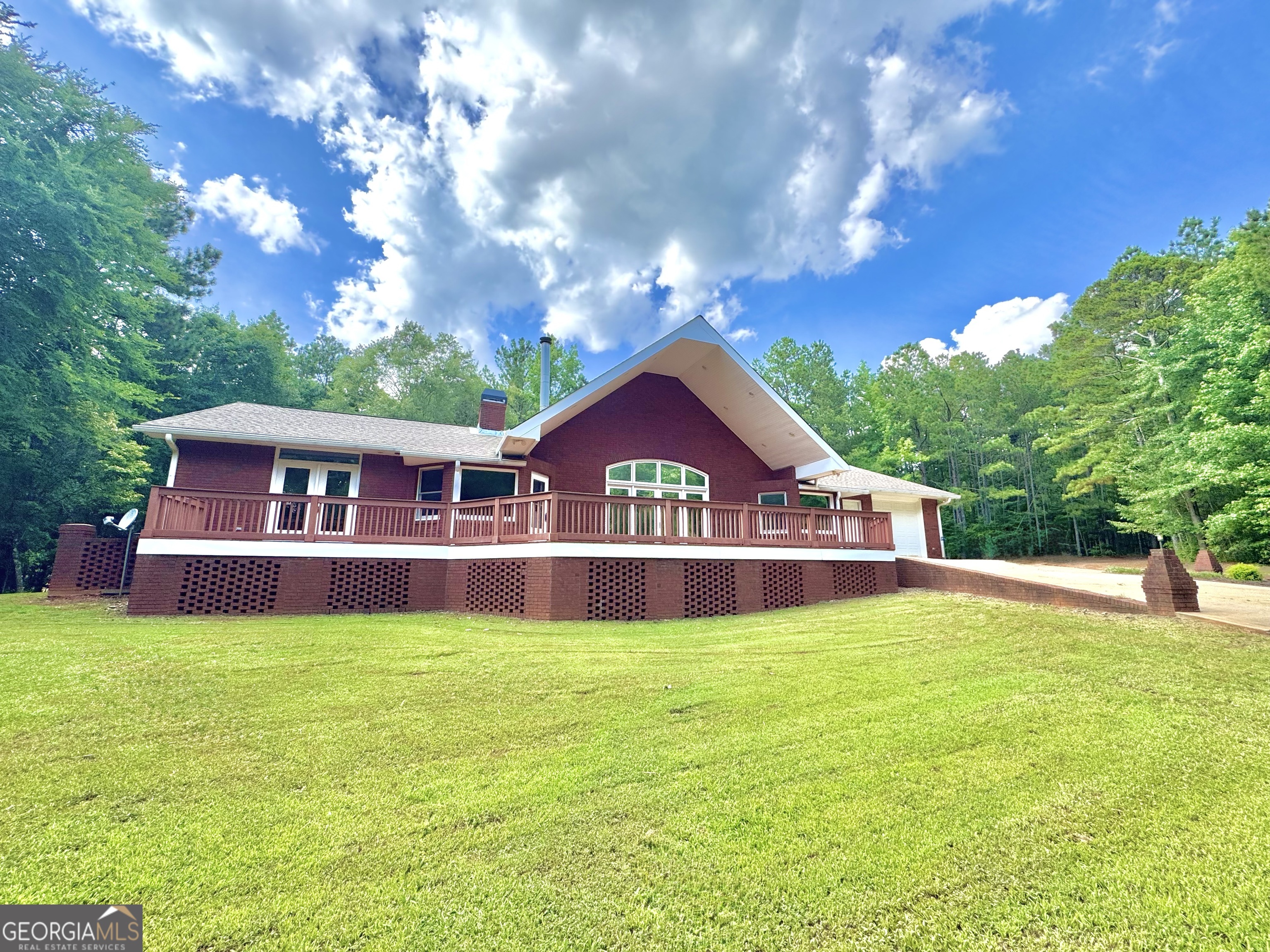 1310 Deerwood Drive Rutledge, GA 30663 - Photo 42 of 57