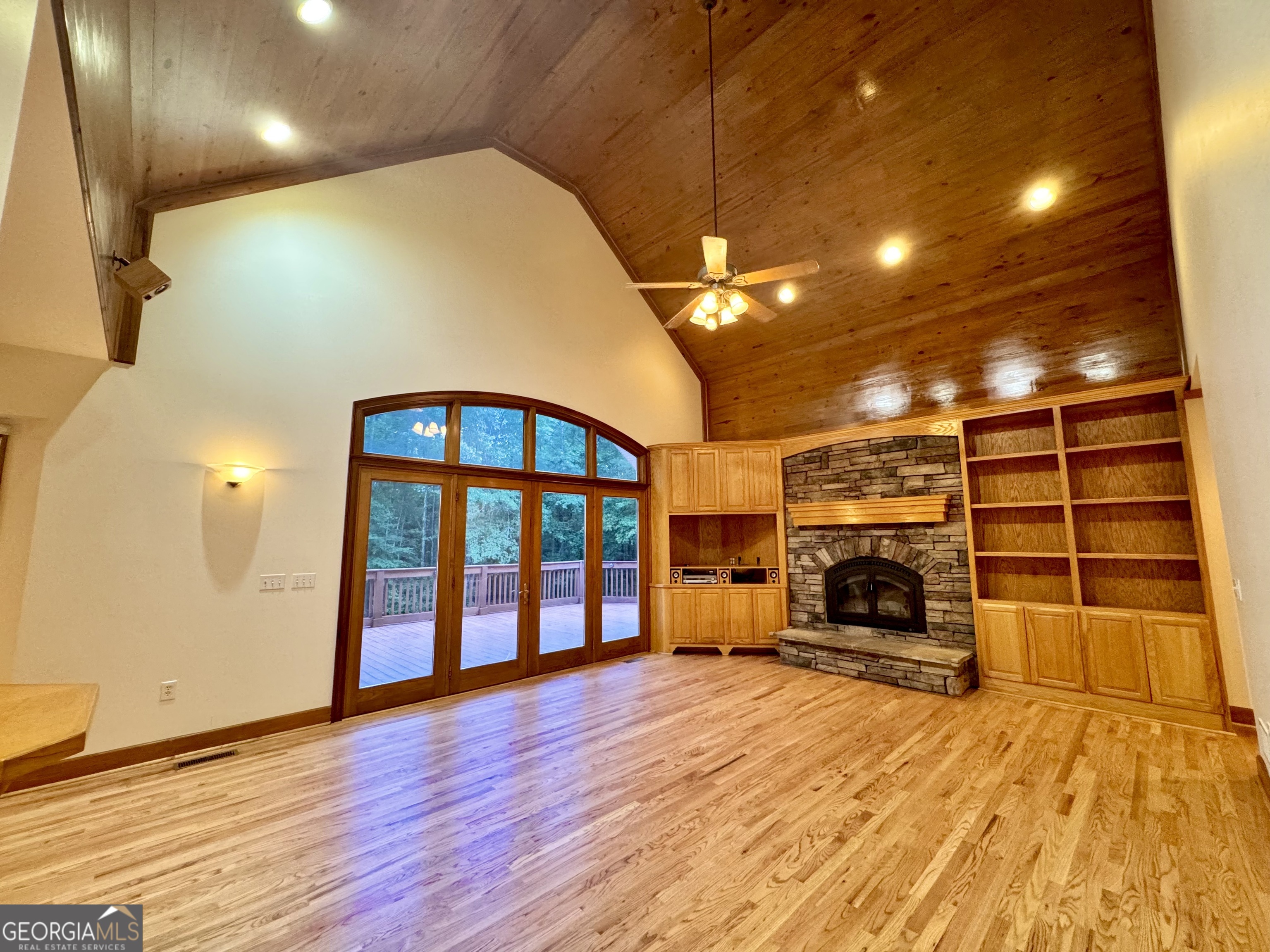 1310 Deerwood Drive Rutledge, GA 30663 - Photo 5 of 57