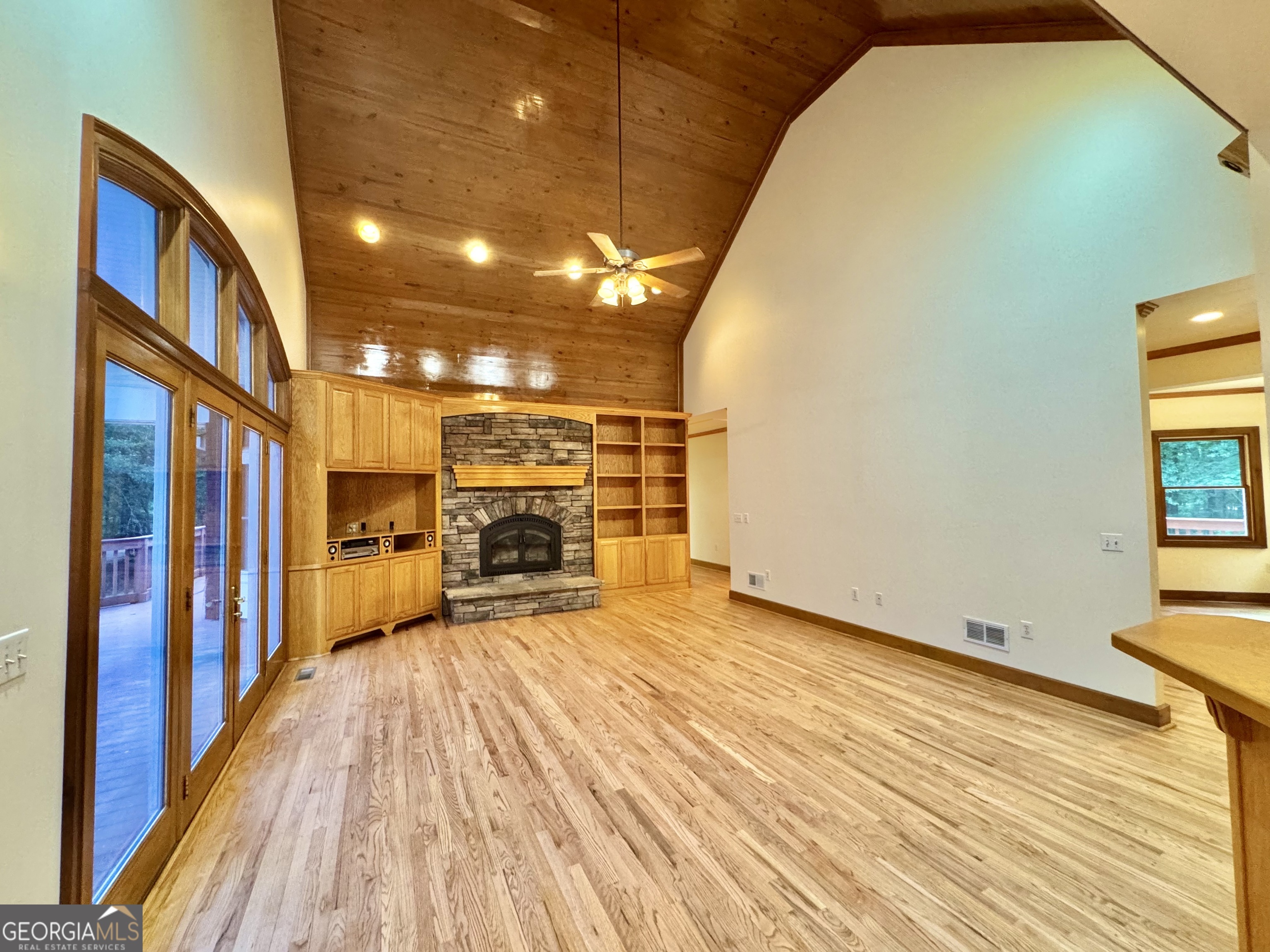 1310 Deerwood Drive Rutledge, GA 30663 - Photo 8 of 57