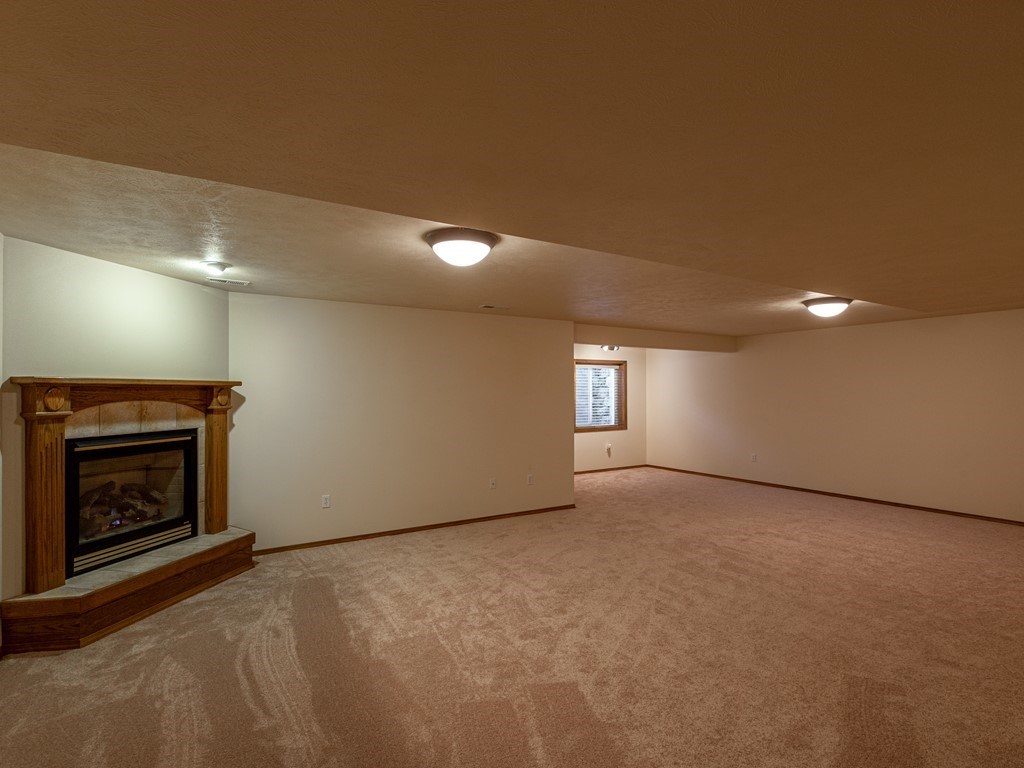 303 West Arrow Lane Spokane, WA 99208 - Photo 13 of 19