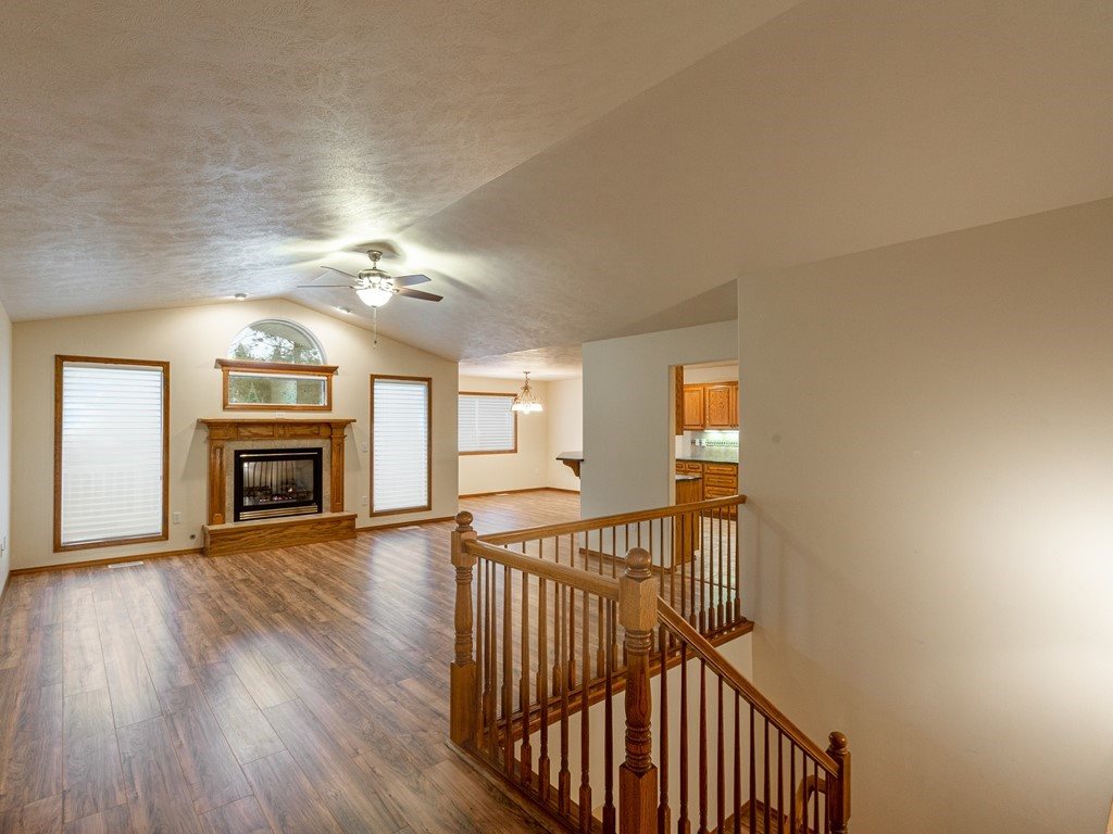 303 West Arrow Lane Spokane, WA 99208 - Photo 3 of 19