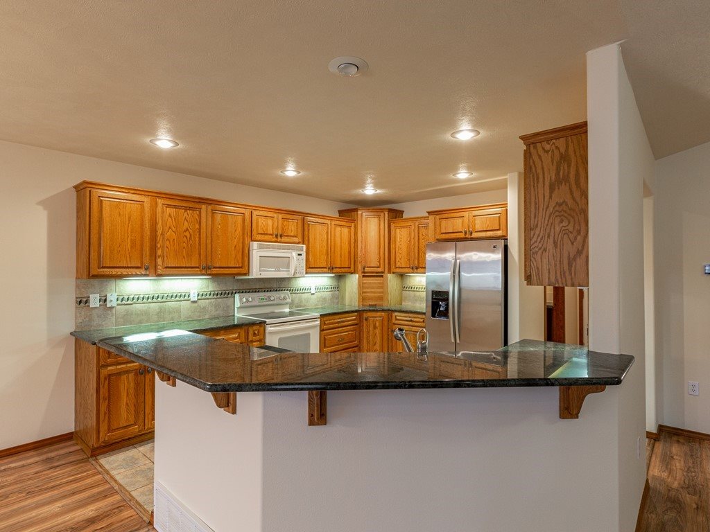 303 West Arrow Lane Spokane, WA 99208 - Photo 6 of 19