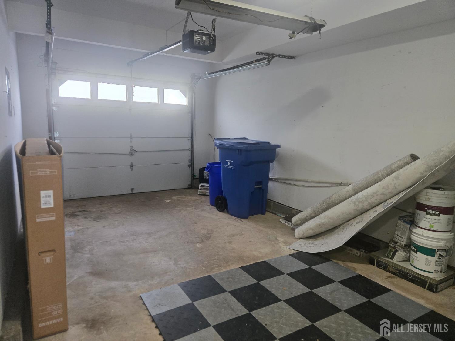374 Draco Road Piscataway, NJ 08854 - Photo 19 of 25 Gallery Image 19