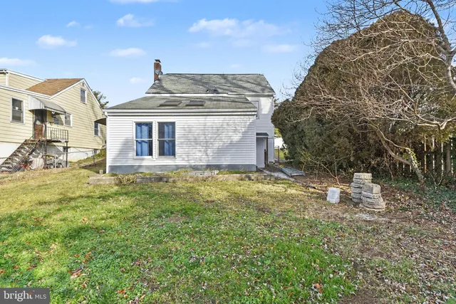 $269,900 | 2115 Smith Avenue, Baltimore, MD 21227