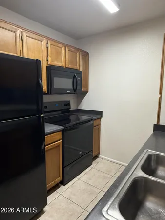 $1,100 | 1942 South Emerson, Unit 225, Mesa, AZ 85210