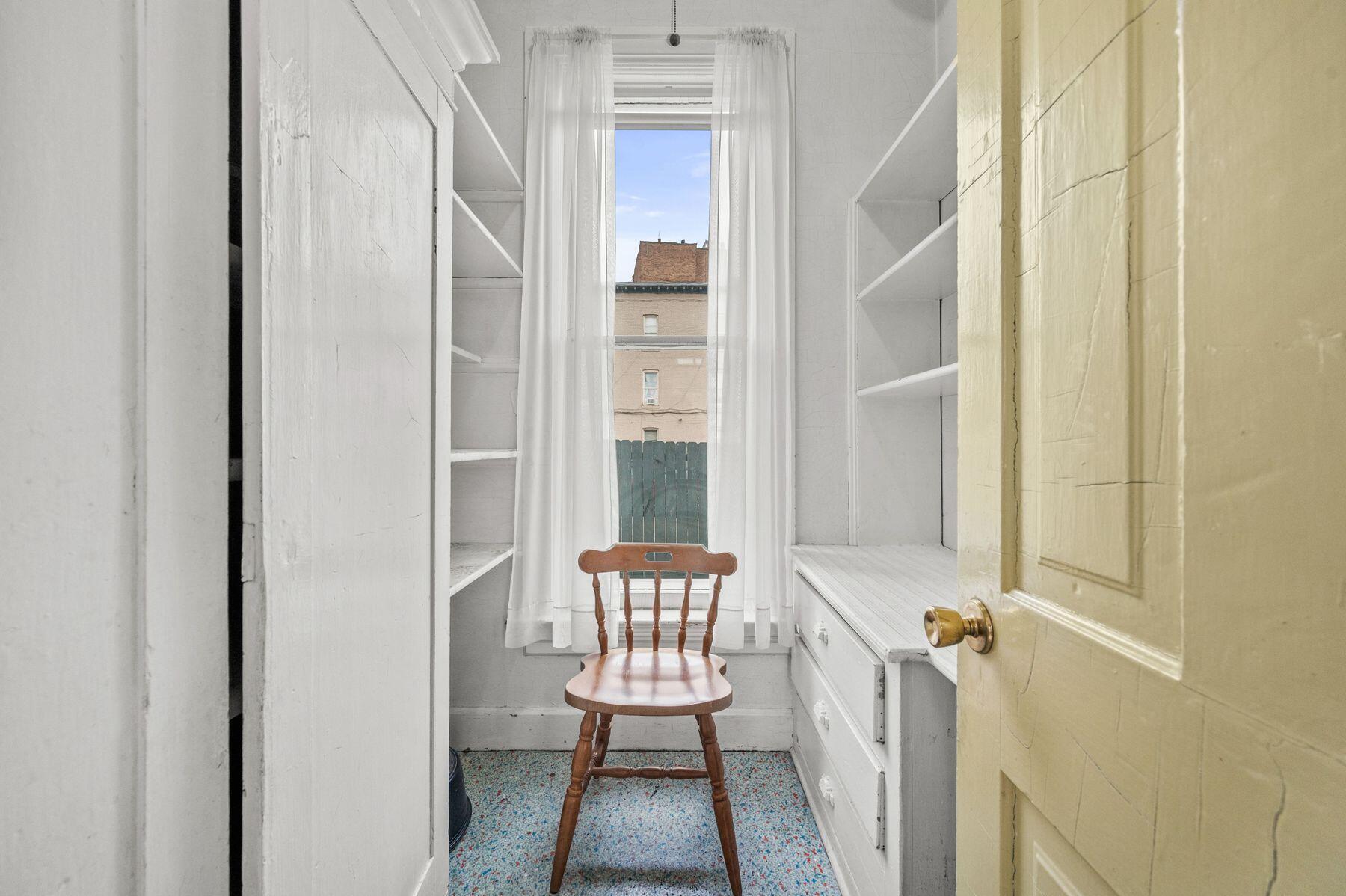 718 Lake Avenue Racine, WI 53403 - Photo 14 of 31 Walk-in Pantry