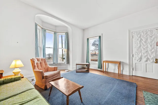 $199,900 | 718 Lake Avenue, Racine, WI 53403