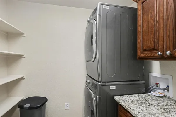 $2,600 | 1349 Southwest Hillside Drive, Burleson, TX 76028