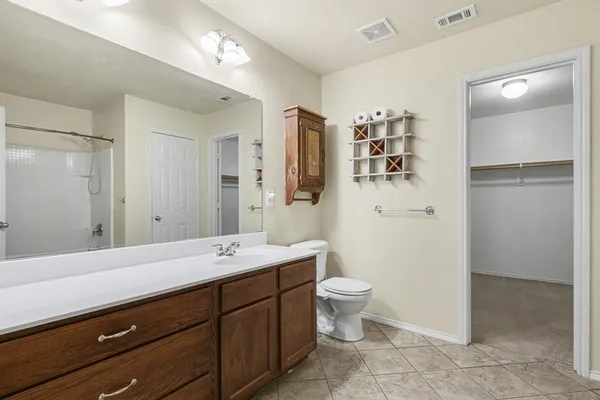 $2,600 | 1349 Southwest Hillside Drive, Burleson, TX 76028