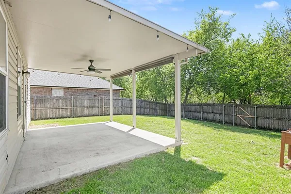 $2,600 | 1349 Southwest Hillside Drive, Burleson, TX 76028