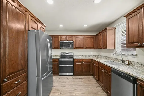 $2,600 | 1349 Southwest Hillside Drive, Burleson, TX 76028